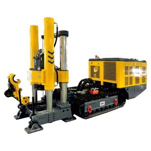 бурова машина с верижен повдигач