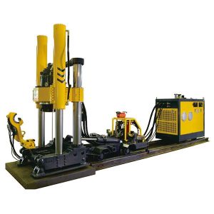 машина за пробиване с повдигане на релсово колело